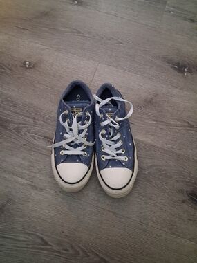Converse Women's Navy Blue Polka Dot Low-Top Sneakers